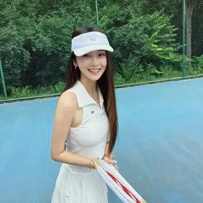 姚辉静